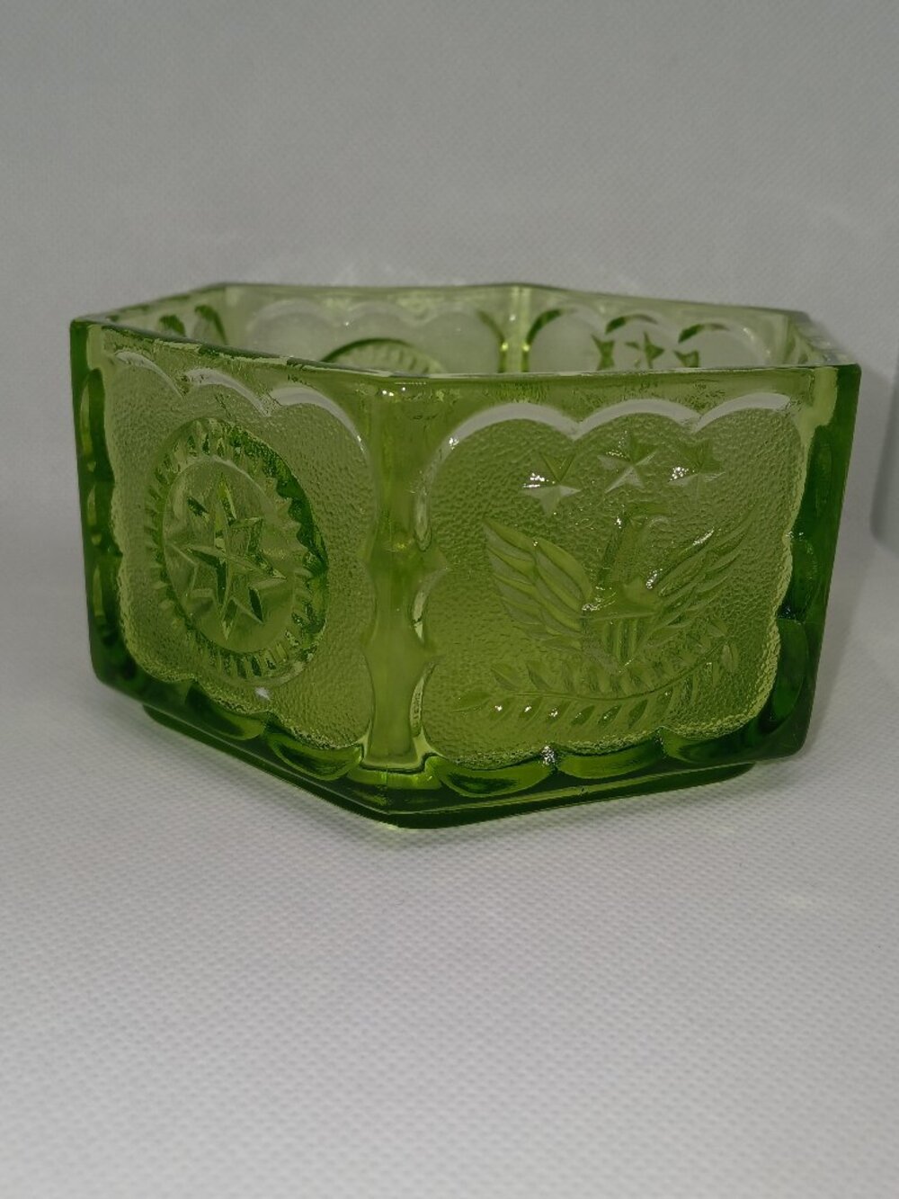 Vintage Antique Indiana Glass Green Colonial Pattern Candy Dish 1960s-1970s